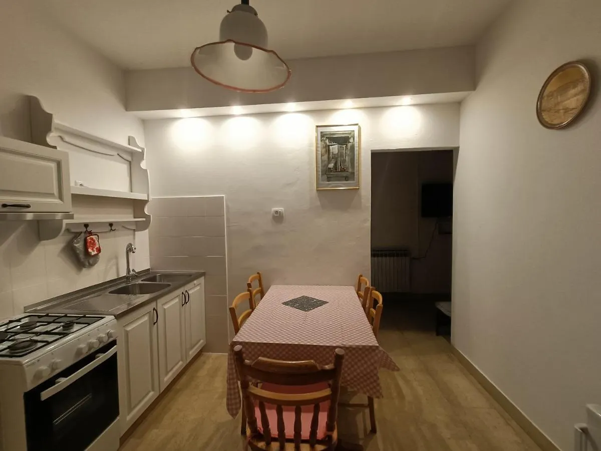 Apartment Pletikos Premantura