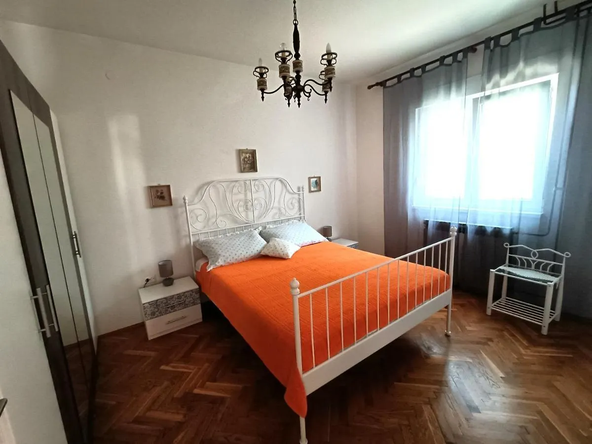 Apartment Pletikos Premantura