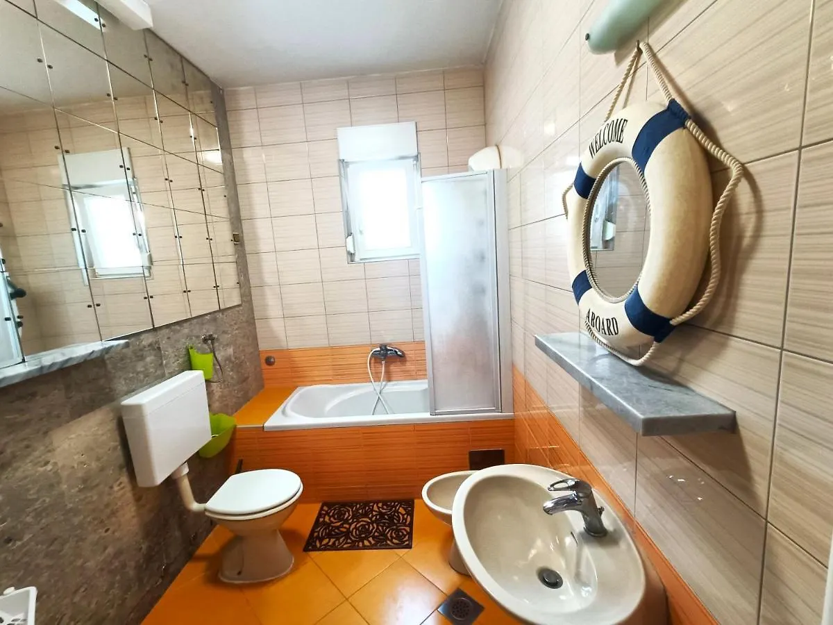 Apartment Pletikos Premantura