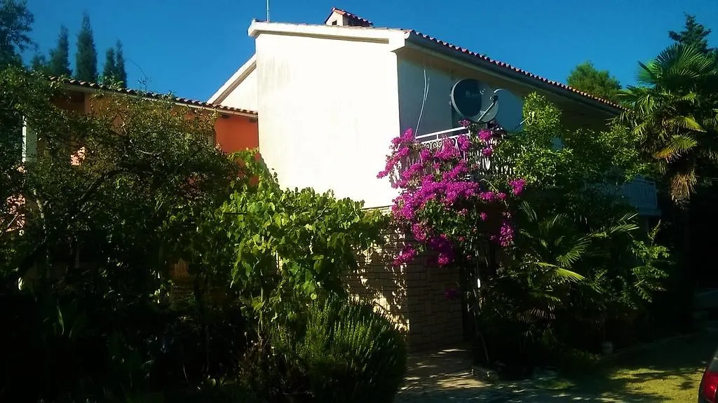 Apartment Pletikos Premantura